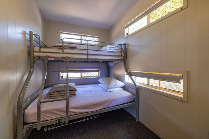 Room 10 of 72