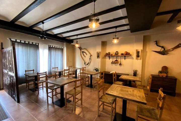 Dining Photos