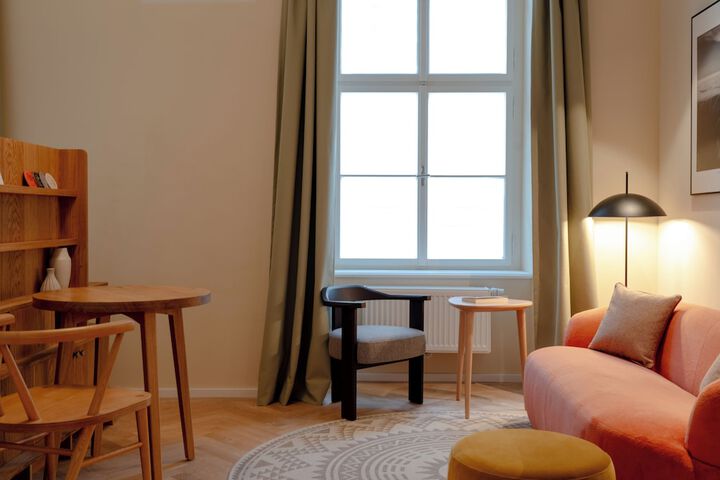 Room 45 of 72