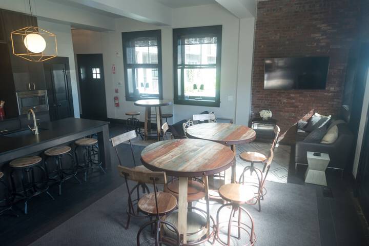 Room 15 of 35