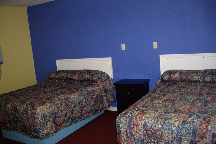 Room 9 of 54