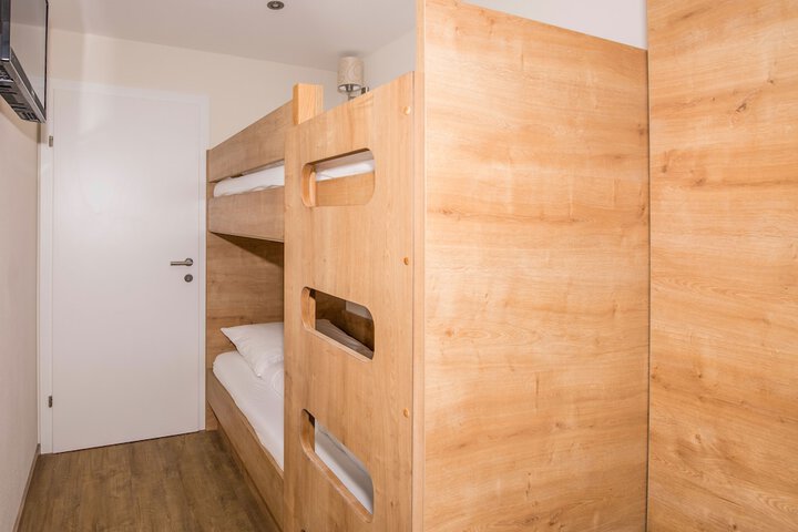 Room 13 of 56