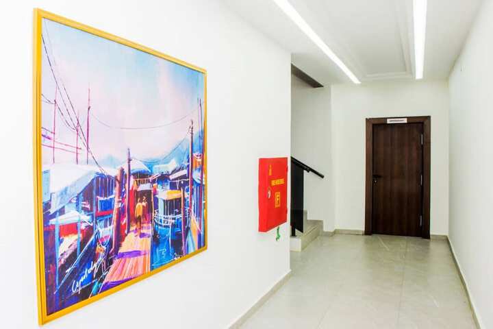Ballroom/Hall 25 of 30