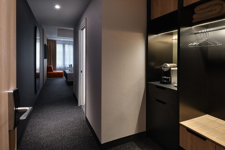 Room 3 of 14