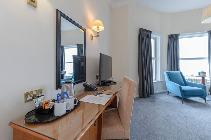 Room 45 of 99