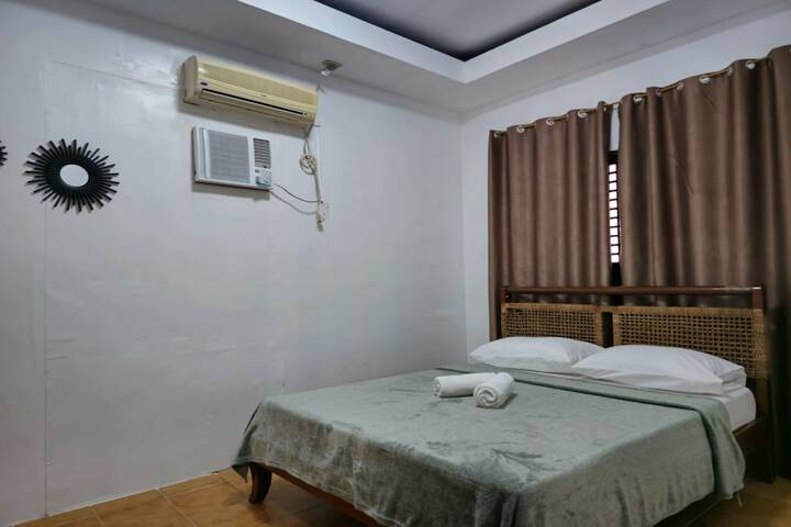 Room 20 of 80