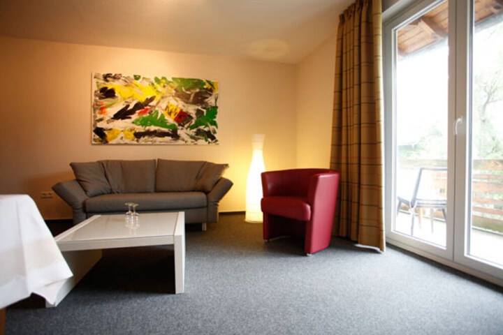 Room 10 of 24