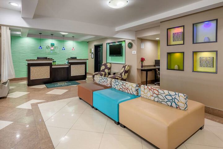 Guest Lobby