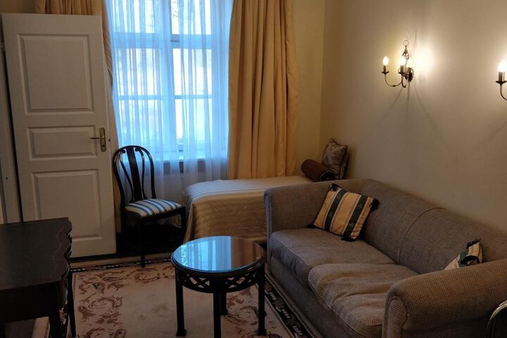 Room 22 of 57
