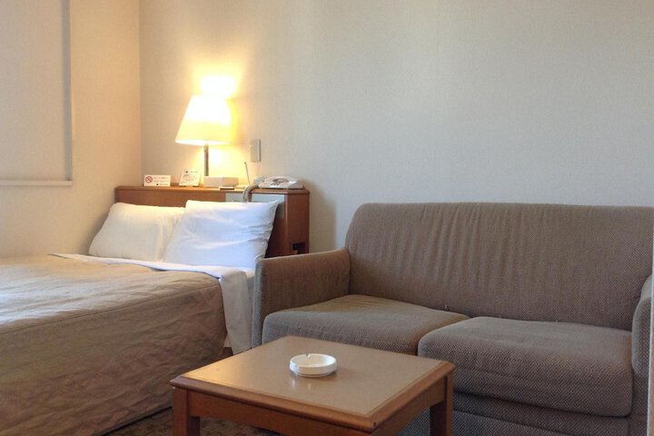 Room 11 of 58