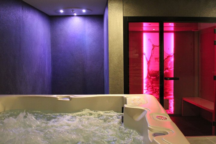 Spa 58 of 144
