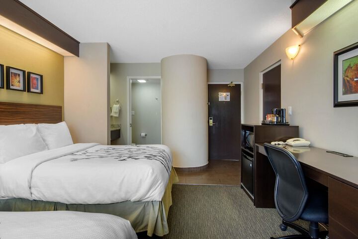 Room 21 of 50
