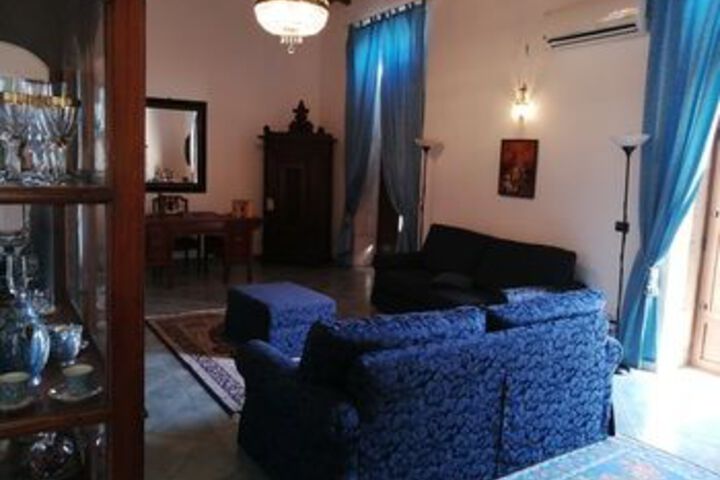 Room 18 of 22