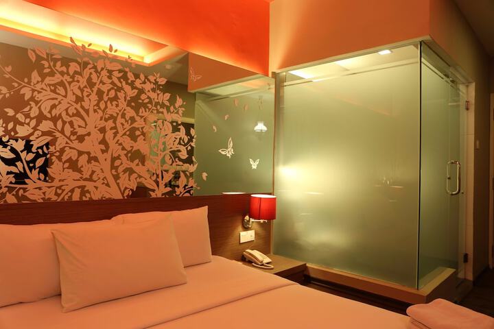 Room 29 of 57