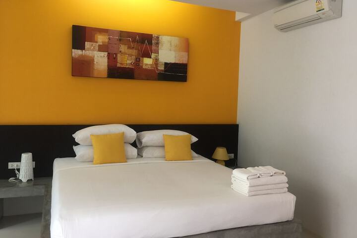 Room 7 of 161