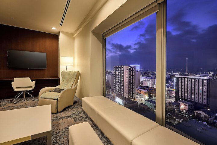 Room 25 of 101