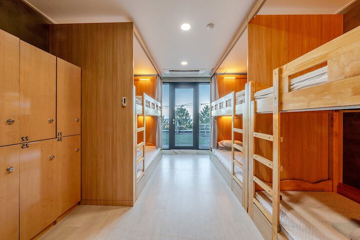 Room 75 of 109