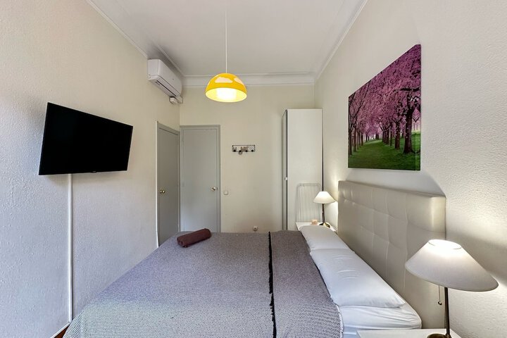 Room 13 of 24