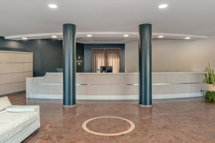 Lobby Photos