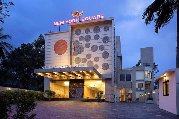 Hotel New York Square