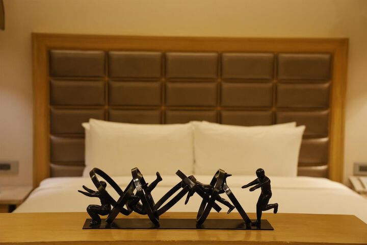 Room 43 of 160