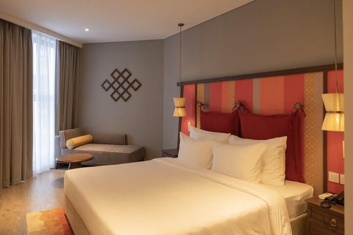 Room 7 of 35
