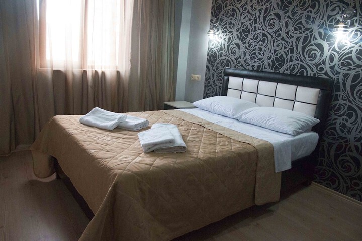 Room 21 of 44