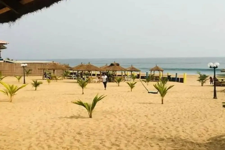 Beach 12 of 17