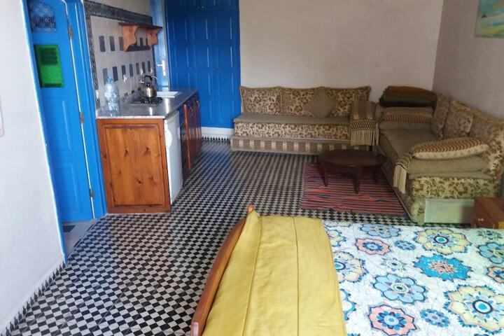 Room 7 of 48