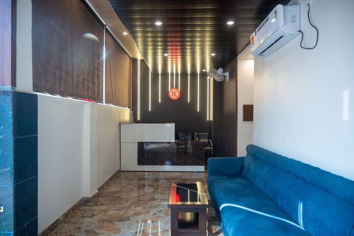 Hotel Interior 6 of 48