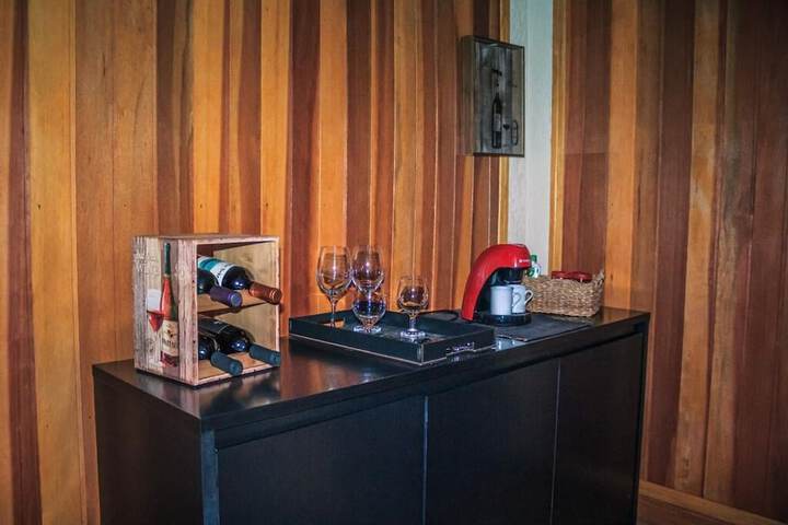 Room 49 of 166