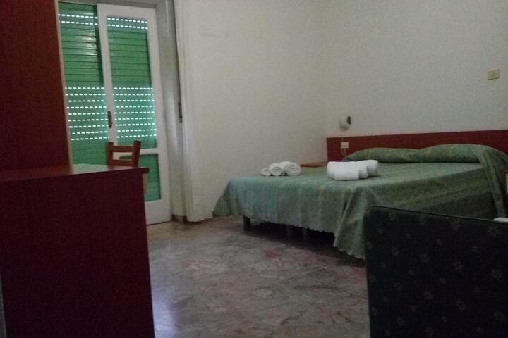 Room 17 of 67