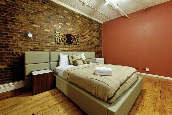 Room 69 of 324