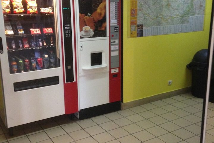 Vending machine