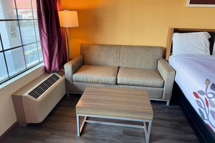 2 Double Beds (1 of 8)