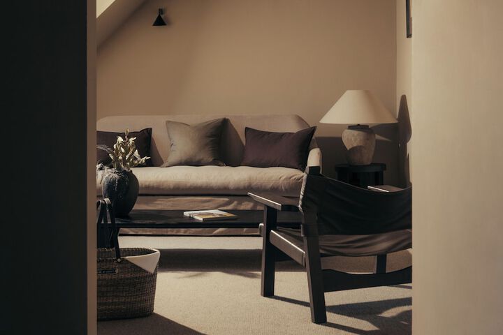 Room 16 of 30