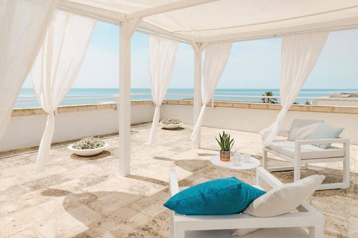 Exterior of CDSHotels Grand Hotel Riviera