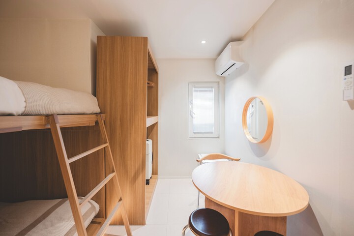 Room 25 of 117