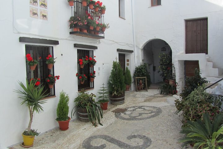 Hotel Entry