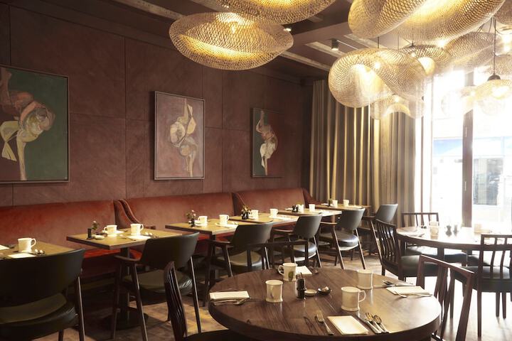 Dining 59 of 75