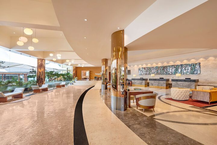 Guest Lobby