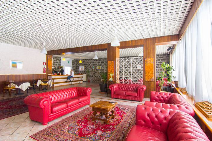 Hotel 5 of 70