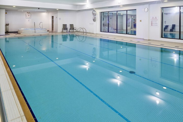Pool 43 of 100