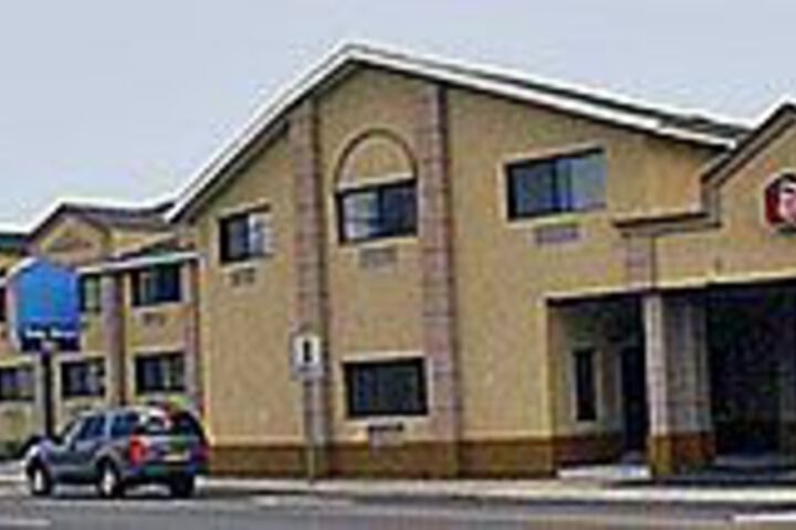 Exterior of Red Roof Inn Toms River