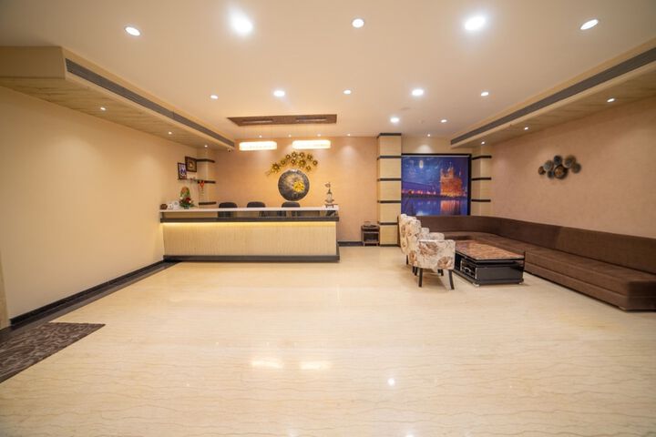 Hotel Interior 4 of 21