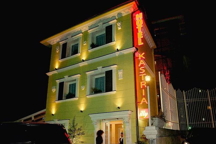 Hotel 15 of 15