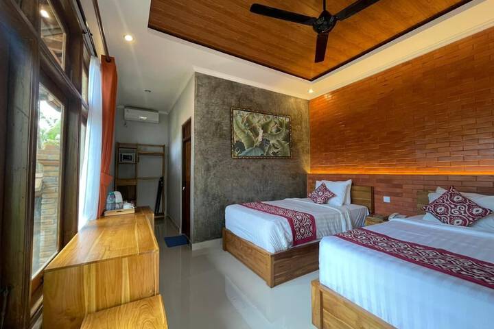 Room 47 of 114
