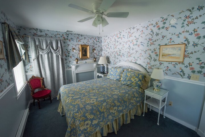 Room 14 of 40