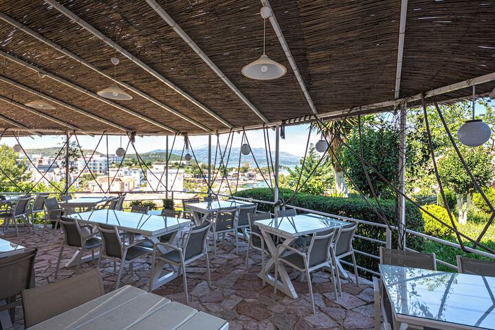 Terrace/Patio 48 of 56