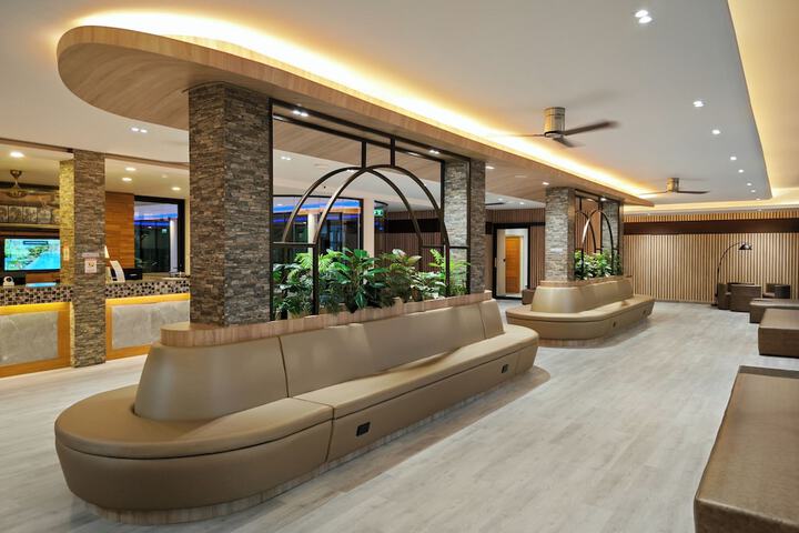 Guest Lobby